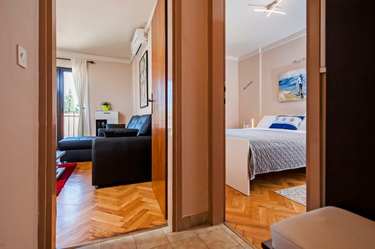 Апартаменти Apartman Bellana Ровінь Екстер'єр фото