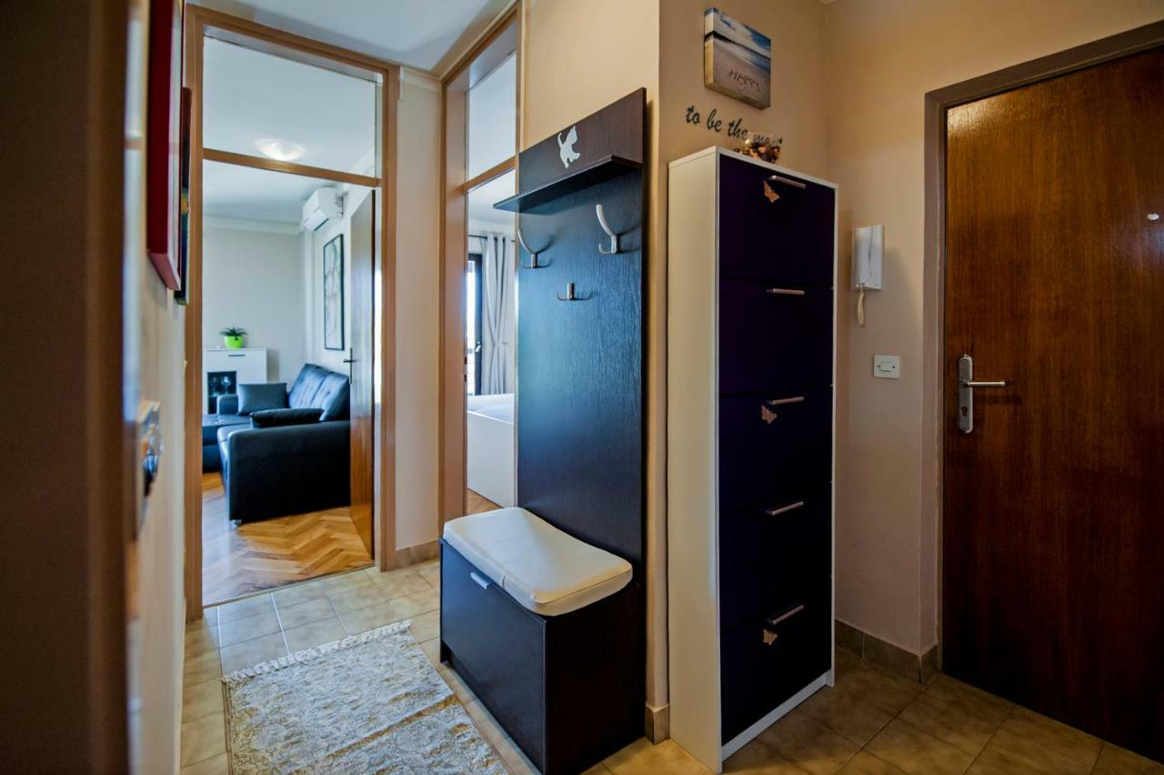 Апартаменти Apartman Bellana Ровінь Екстер'єр фото